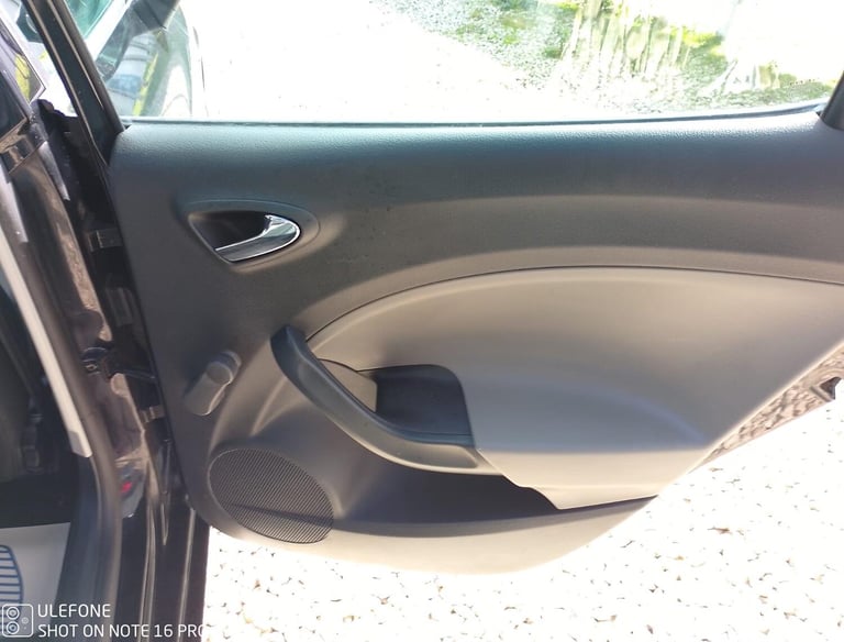 SEAT IBIZA 1.4 SE Black Manual Petrol 2013