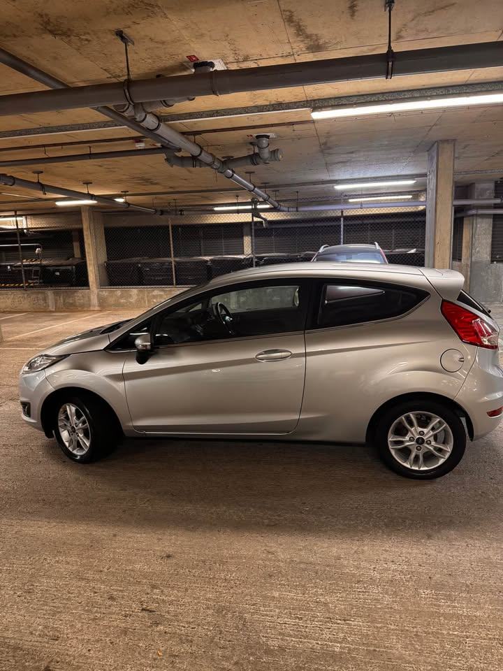 Ford, FIESTA, Hatchback, 2015, Manual, 998 (cc), 3 doors