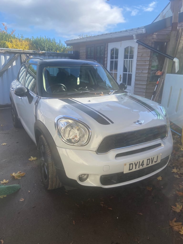 Mini, COUNTRYMAN, Hatchback, 2014, Manual, 1995 (cc), 5 doors SPARES or REPAIR