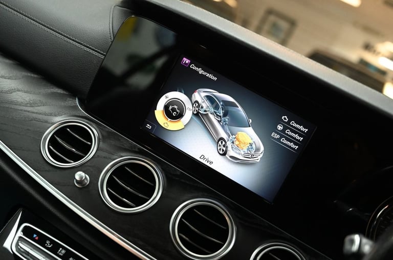 2017 Mercedes-Benz E Class E220d AMG Line 4dr 9G-Tronic SALOON DIESEL Automatic