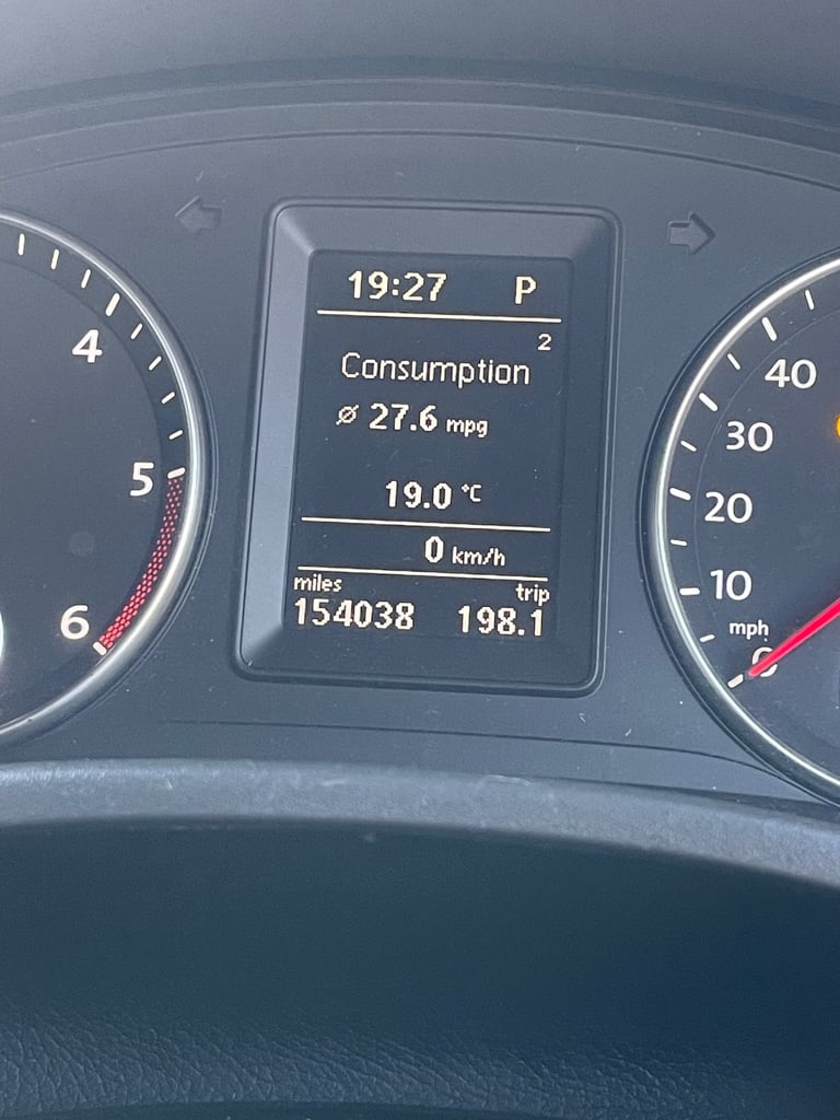 Volkswagen, CADDY MAXI LIFE, MPV, 2011, Semi-Auto, 1598 (cc), 5 doors