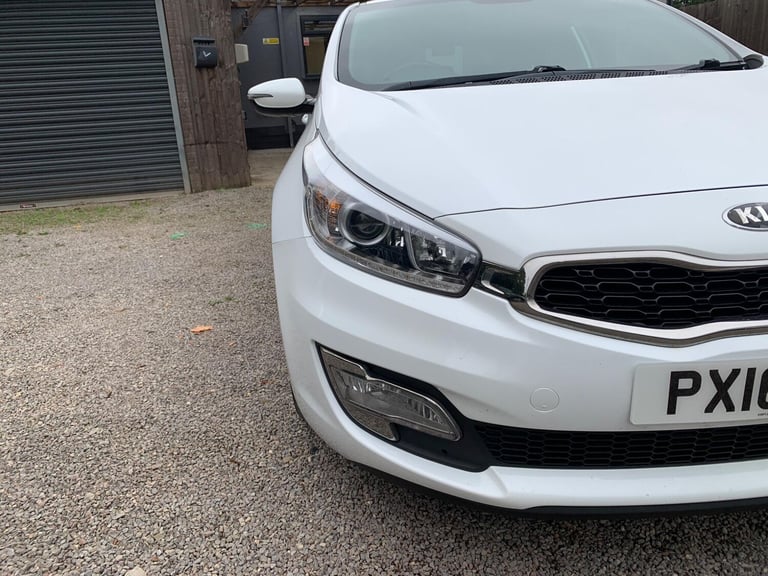 2016 Kia Pro Ceed 1.6 CRDi SE EcoDynamics 3dr HATCHBACK DIESEL Manual