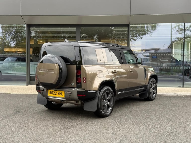 2022 Land Rover Defender 110 2.0 P400e 15.4kWh X-Dynamic HSE SUV 5dr Petrol Plug-in Hybrid Auto 4...