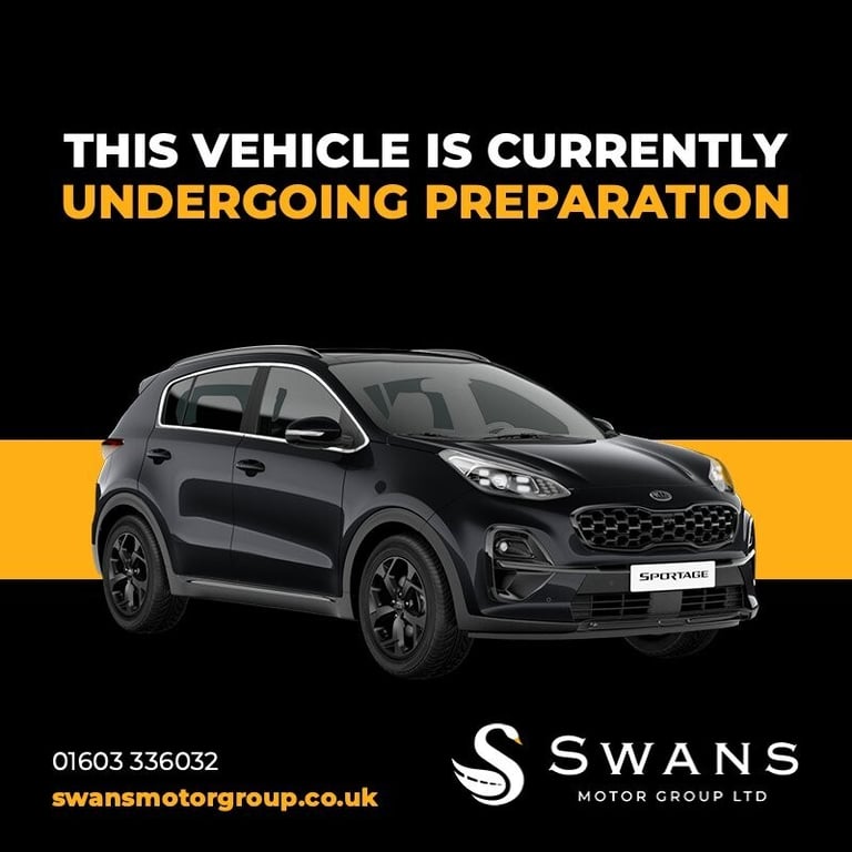 RENAULT CLIO 2018 Renault Clio 0.9 TCi Iconic Petrol Manual 5 Door Hatchback