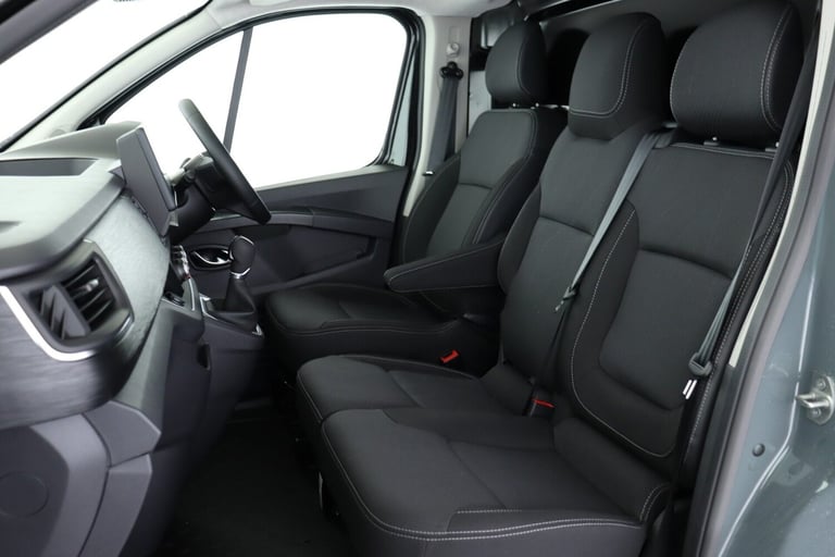 2025 Renault Trafic LL30 Blue dCi 130 Extra [Safety] Van Panel Van Diesel Manual