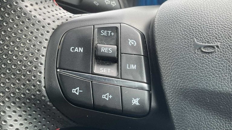 2023 Ford Puma 1.0 EcoBoost Hybrid mHEV ST-Line 5dr Hatchback Petrol Manual