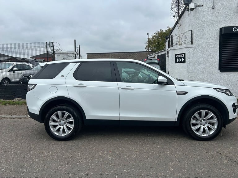 2016 Land Rover Discovery Sport 2.0 TD4 180 SE Tech 5dr Auto ESTATE DIESEL Automatic