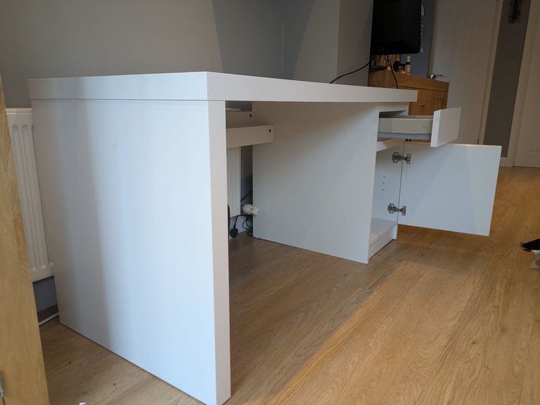 Office desk