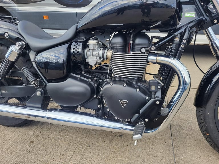 2014 Triumph SPEED MASTER 865