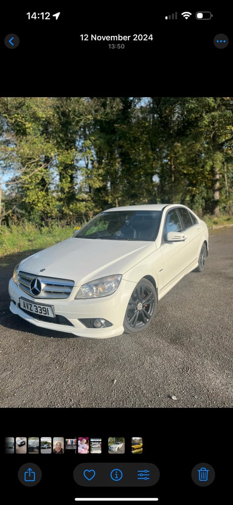 image for Mercedes-Benz, C CLASS, Saloon, 2011, 2143 (cc), 4 doors