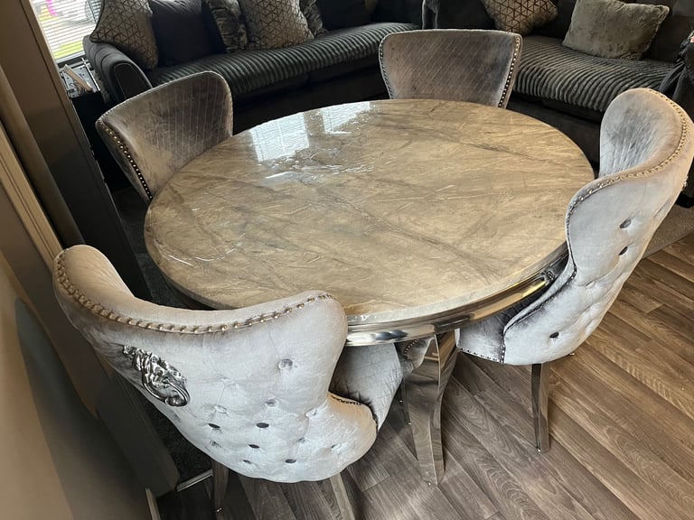 image for Louis marble table and chairs 