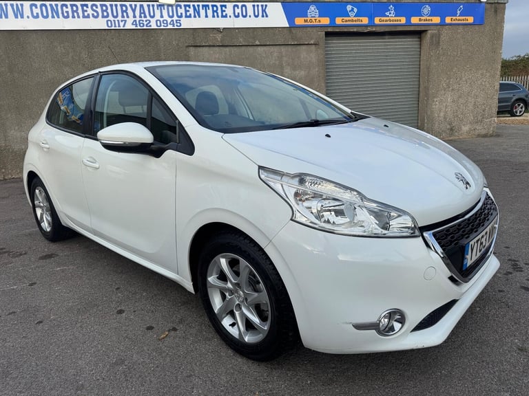  Peugeot 208 1.2 VTi Active Euro 5 5dr Petrol Manual
