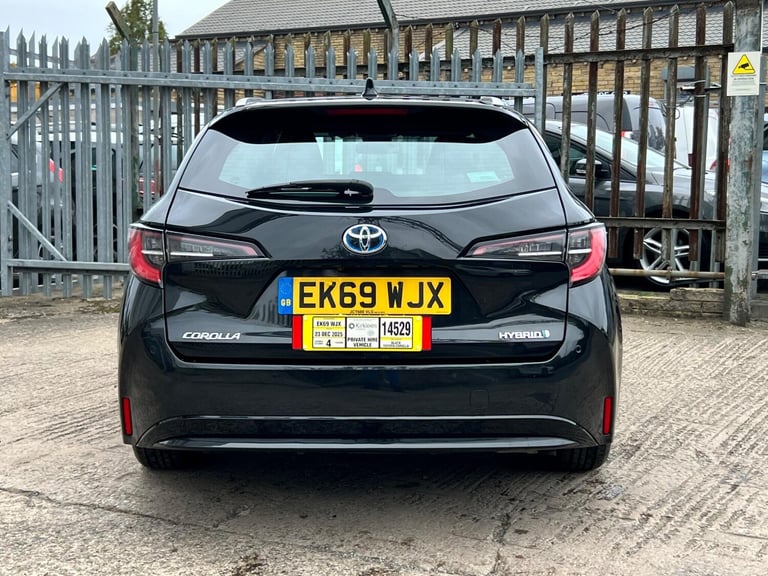 2019 Toyota Corolla 1.8 VVT-h Icon Tech Touring Sports CVT Euro 6 (s/s) 5dr ESTATE Petrol/Electri...