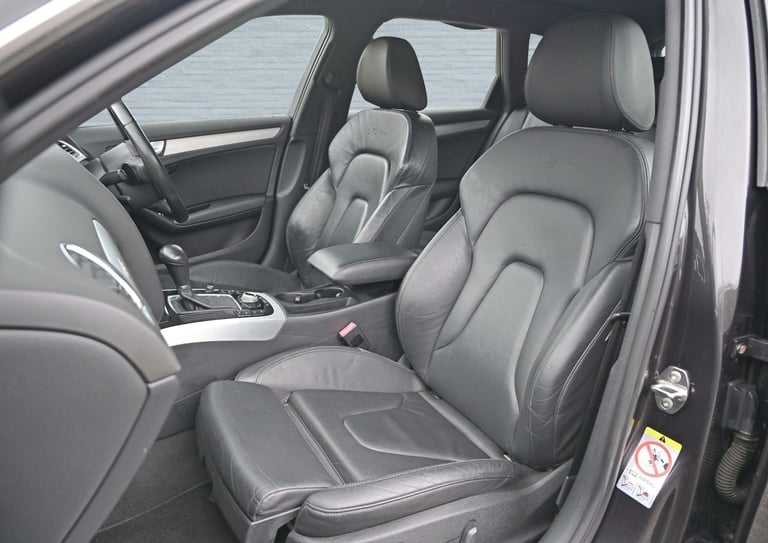 AUDI A4 S LINE 3.2 V6 FSI QUATTRO PETROL AUTO AVANT/ESTATE 2009 [58] GREY