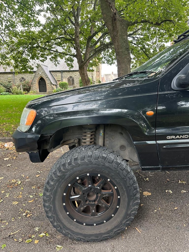 Jeep GRAND CHEROKEE 4.7 V8 modified off road green laner 4x4
