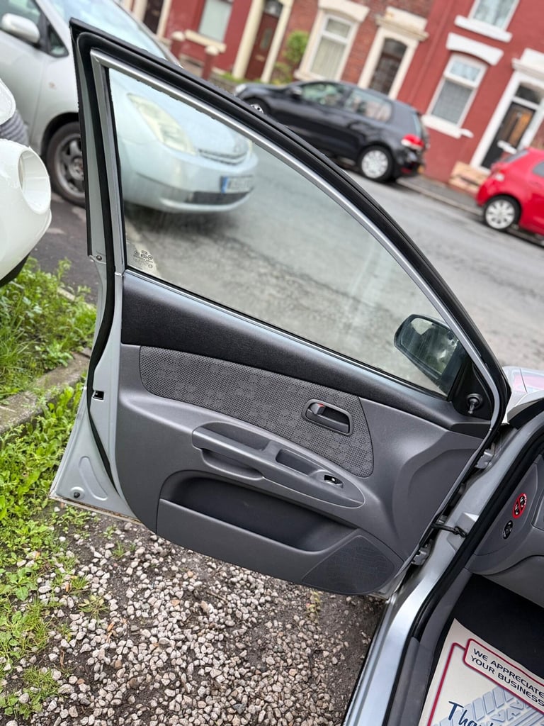 2009 Kia Rio 1.4 Chill 5dr HATCHBACK Petrol Manual