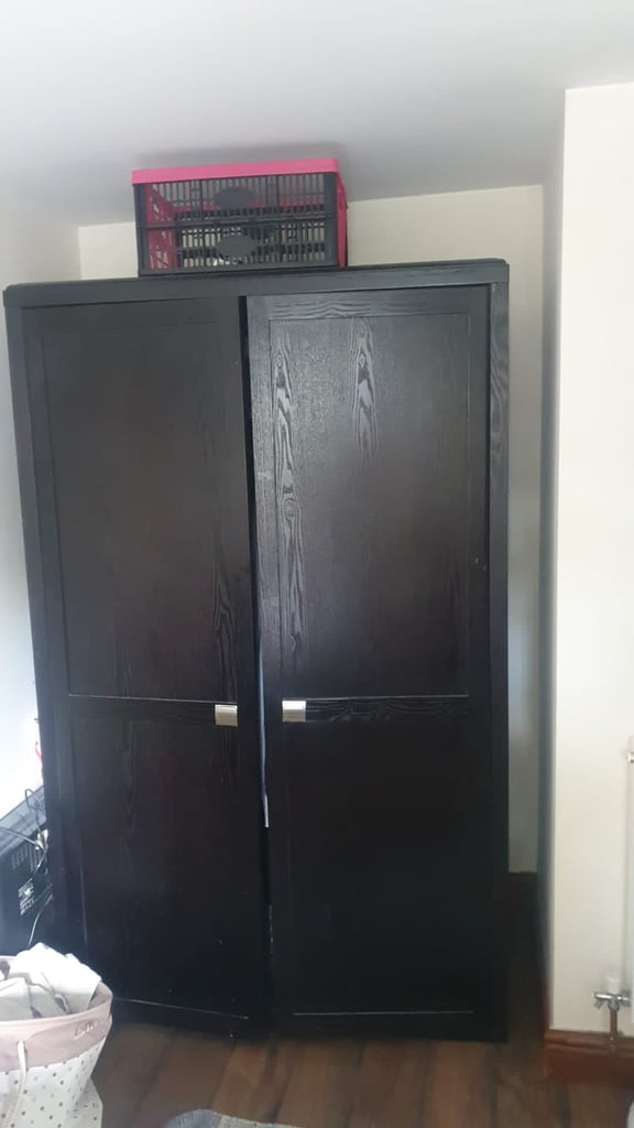 Wardrobe and drawers. Pick up from Harborne