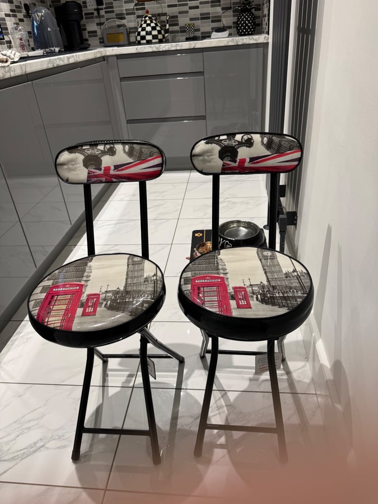 image for 2 England chairs retro really lovey set garden 