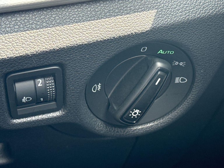 2022 Skoda Kamiq SE DRIVE TSI HATCHBACK Petrol Manual