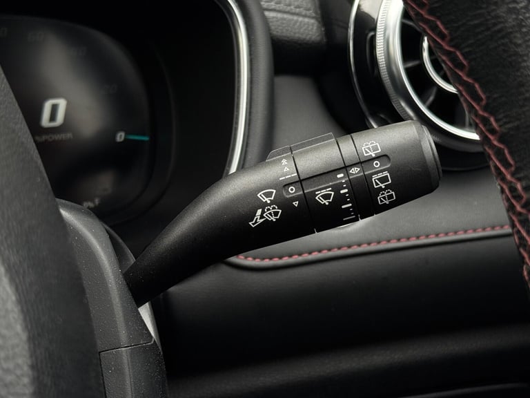 2021 MG MG HS 1.5 T-GDI 16.6kWh Exclusive Auto Euro 6 (s/s) 5dr ESTATE Petrol/Electric Hybrid Aut...