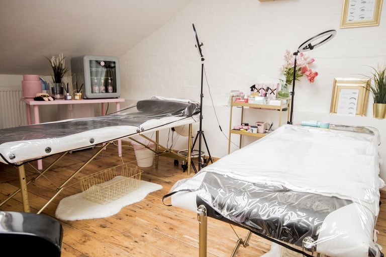 Beauty Room | Therapist Room | Tattoo Artist | Creative Space | Office in Wimbledon London SW19