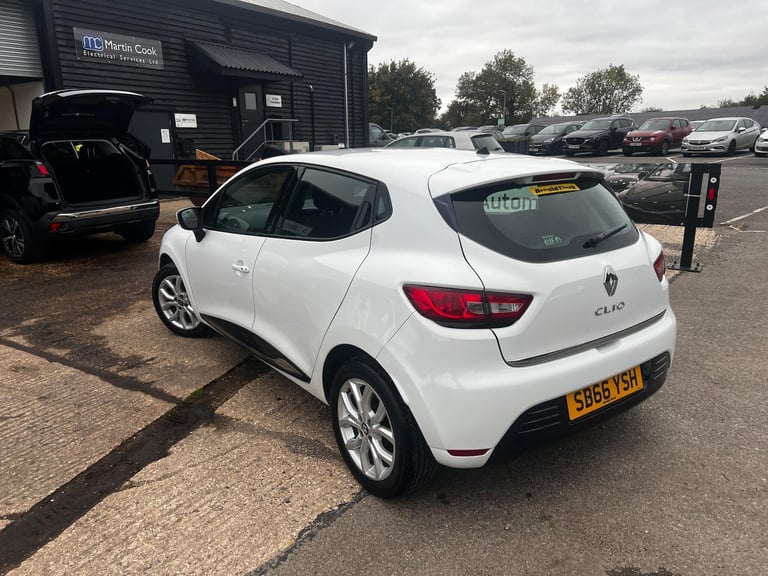 2016 Renault Clio 1.2 16V Dynamique Nav Euro 6 5dr HATCHBACK Petrol Manual