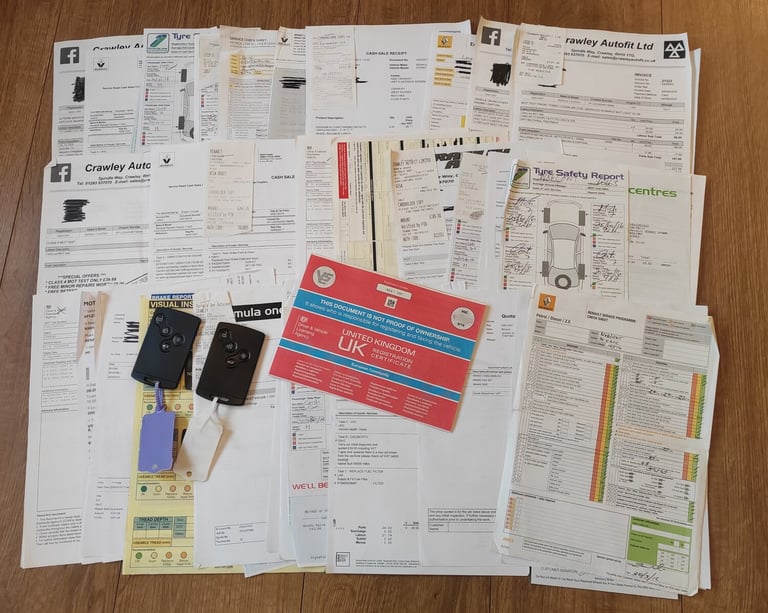 Renault Scenic 1.5DCi diesel, Long MOT, Service History, Lady owner since 2012