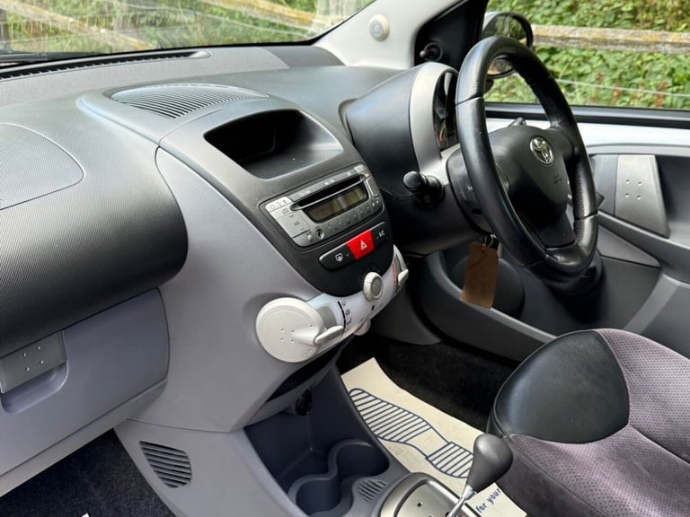 2008 Toyota AYGO 1.0 VVT-i Platinum Hatchback 3dr Petrol MultiMode Euro 4 (AC) (67 bhp) Hatchback...