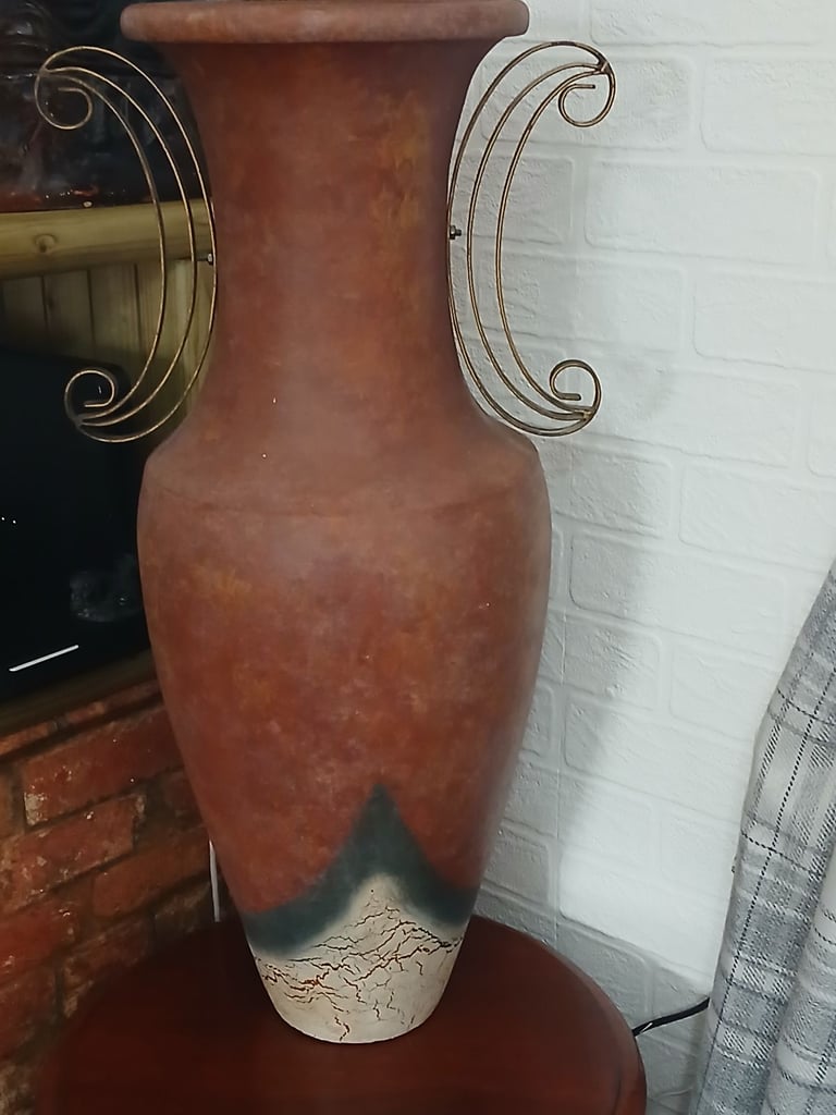 BEAUTIFUL LARGE VASE