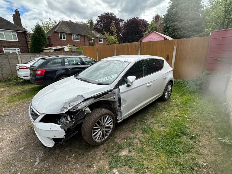 Seat Leon - 2020 - Starts & Drives - Damaged 