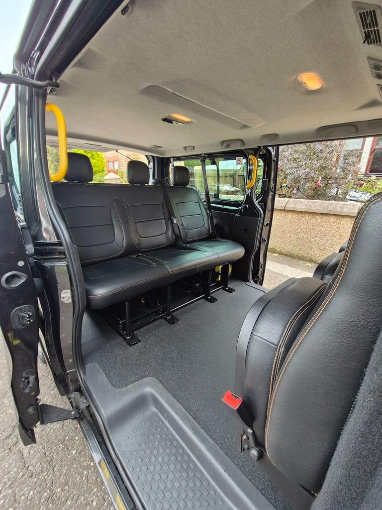 TAXI, Vauxhall, VIVARO, MPV, 2018, Manual, 1598 (cc), 5 doors