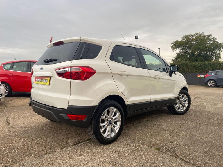 FORD ECOSPORT 1.5 ZETEC PETROL LOW MILEAGE LOVELY CONDITION NEW CAMBELT KIT