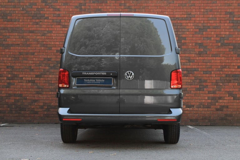 2022 Volkswagen Transporter 2.0 TDI T30 Highline FWD LWB Euro 6 (s/s) 5dr PANEL VAN Diesel Manual