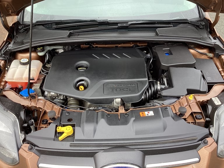 2013 Ford Focus 1.6 TDCi 115 Zetec 5dr HATCHBACK Diesel Manual