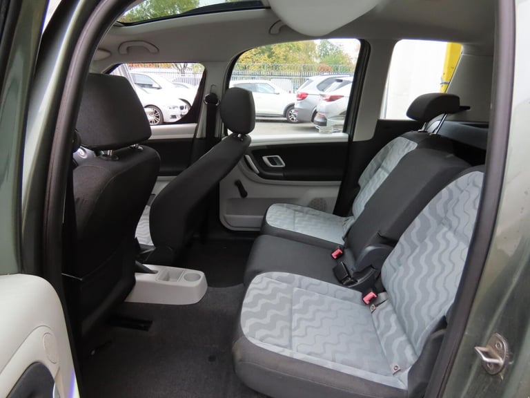 2007 Skoda Roomster 1.9 TDI Pure Drive 2 MPV 5dr Diesel Manual (139 g/km, 105 bhp) MPV Diesel Manual