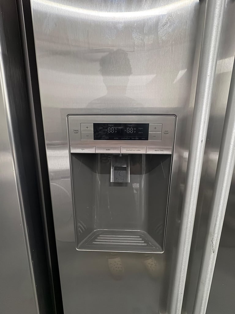 Siemens American Style Fridge Freezer – Free Same Day Delivery