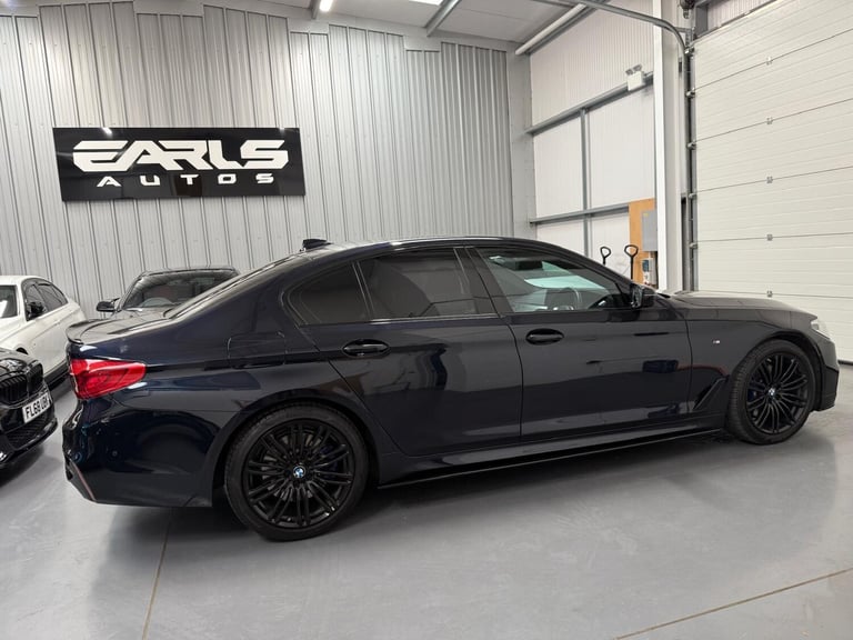 2018 BMW 5 Series 530d xDrive M Sport 4dr Auto SALOON DIESEL Automatic