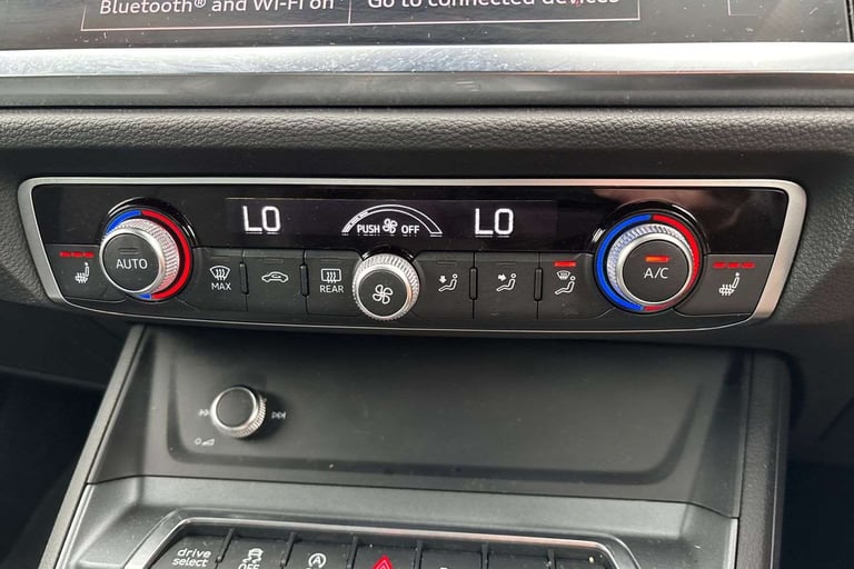 2024 Audi Q3 35 TFSI S Line 5dr S Tronic [Leather] ESTATE PETROL Automatic