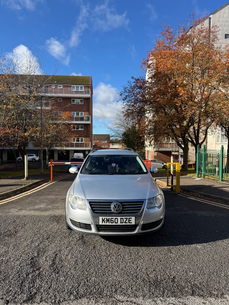 Cheap Volkswagen, PASSAT, Estate, 2010, Semi-Auto, 1968 (cc),5 doors for sale in Northampton, Northamptonshire