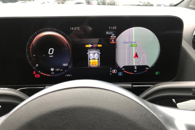  Mercedes Benz Gla 1.3 Gla180 Amg Line premium Suv 5dr Petrol 7g Dct Euro 6 s/s