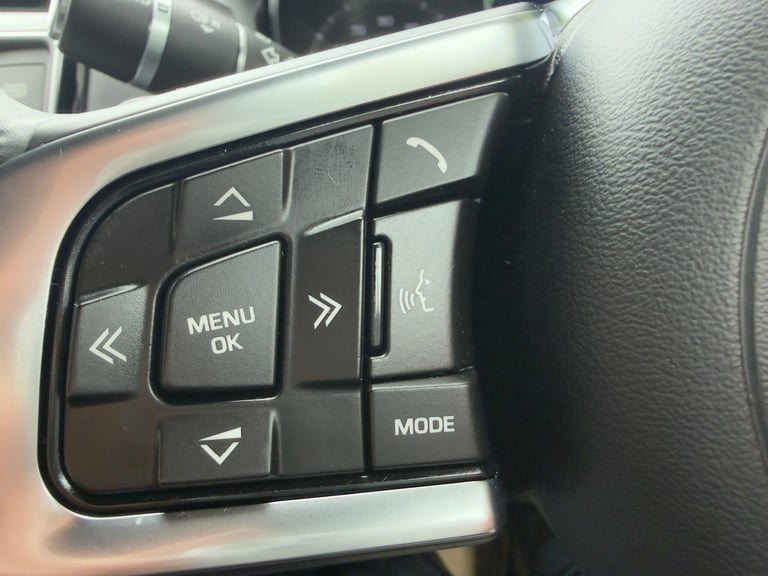 2016 Jaguar XE 2.0d R-Sport Auto Euro 6 (s/s) 4dr SALOON Diesel Automatic