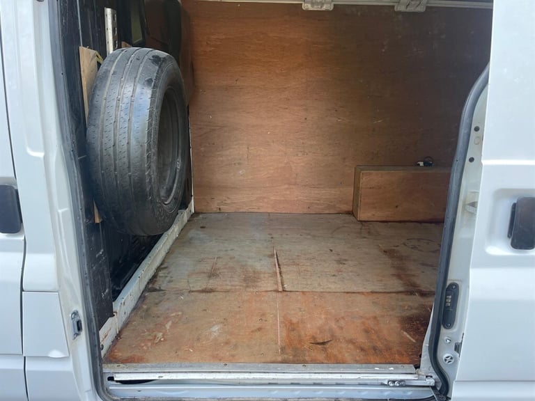 2012 Ford Transit Low Roof Van TDCi 100ps PANEL VAN DIESEL Manual