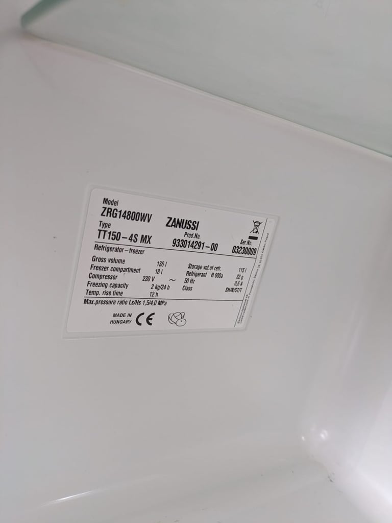 Zanussi undercounter fridge freezer 