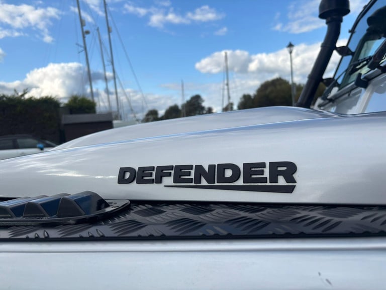 2025 Land Rover Defender 90 2.4 TDCi XS Station Wagon 4WD SWB Euro 4 3dr Diesel Manual