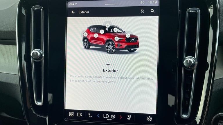 2024 Volvo XC40 Ultra B3 Mild hybrid ESTATE Petrol/Electric Hybrid Automatic