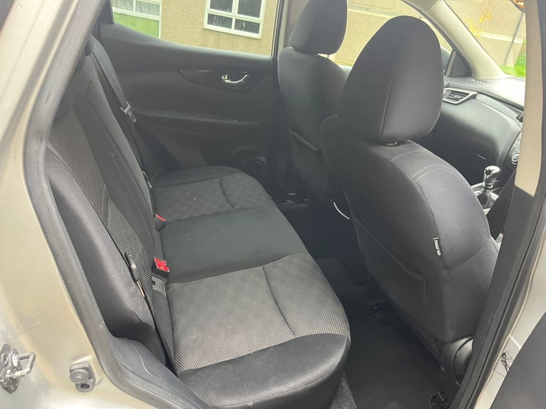Nissan, QASHQAI, Hatchback, 2016, Manual, 1197 (cc), 5 doors