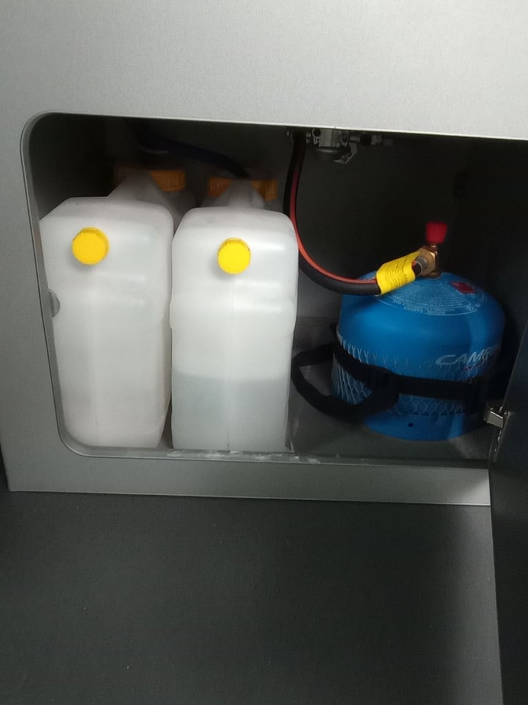 VW Transporter T5.1 LWB T30 converted Camper/weekend van