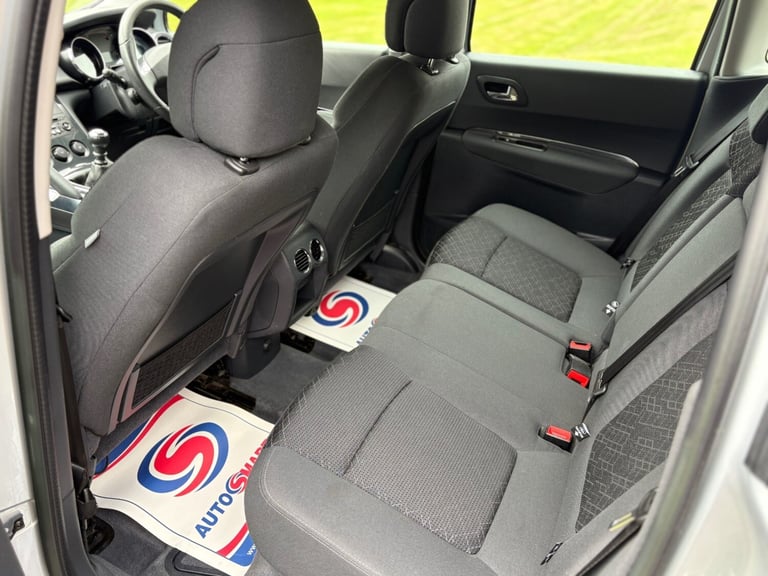 2014 Peugeot 3008 1.6 HDi Active 5dr HATCHBACK Diesel Manual