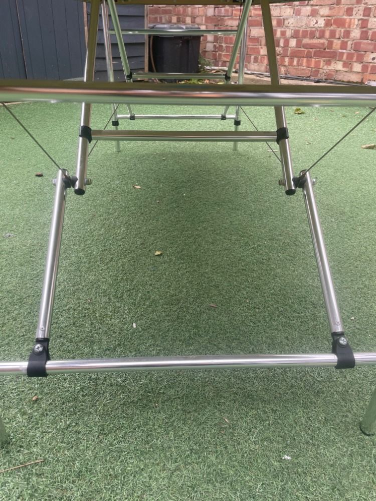 Large Portable Adjustable Massage Bed with Cushion Cover