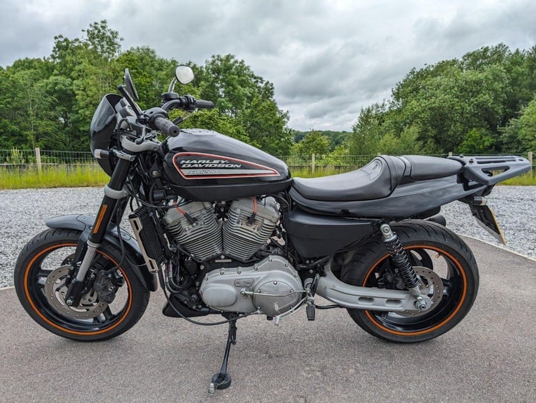 2011 HARLEY-DAVIDSON XR1200